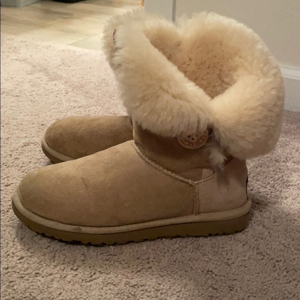 Ugg Boots with button on the side